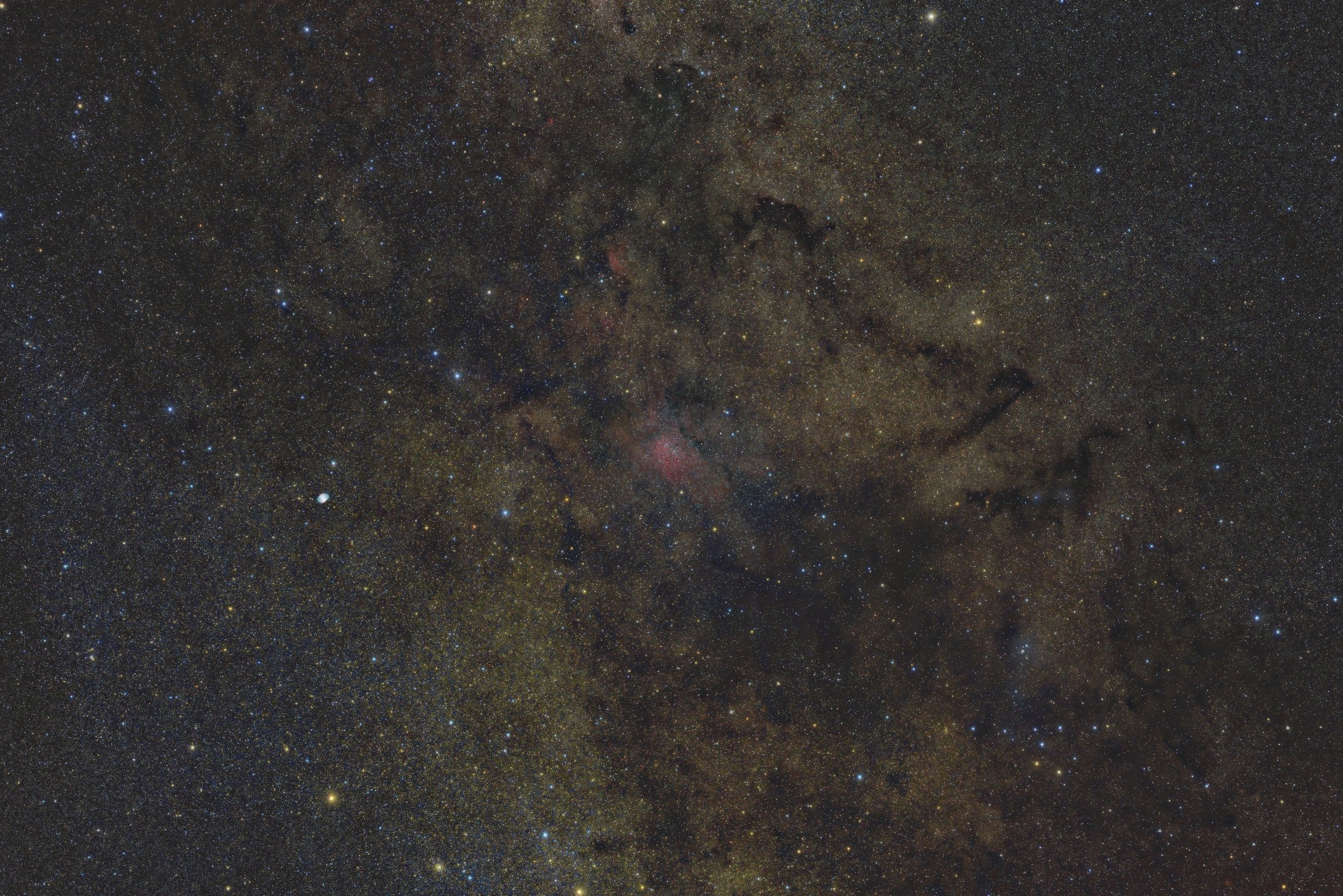 NGC6823 66