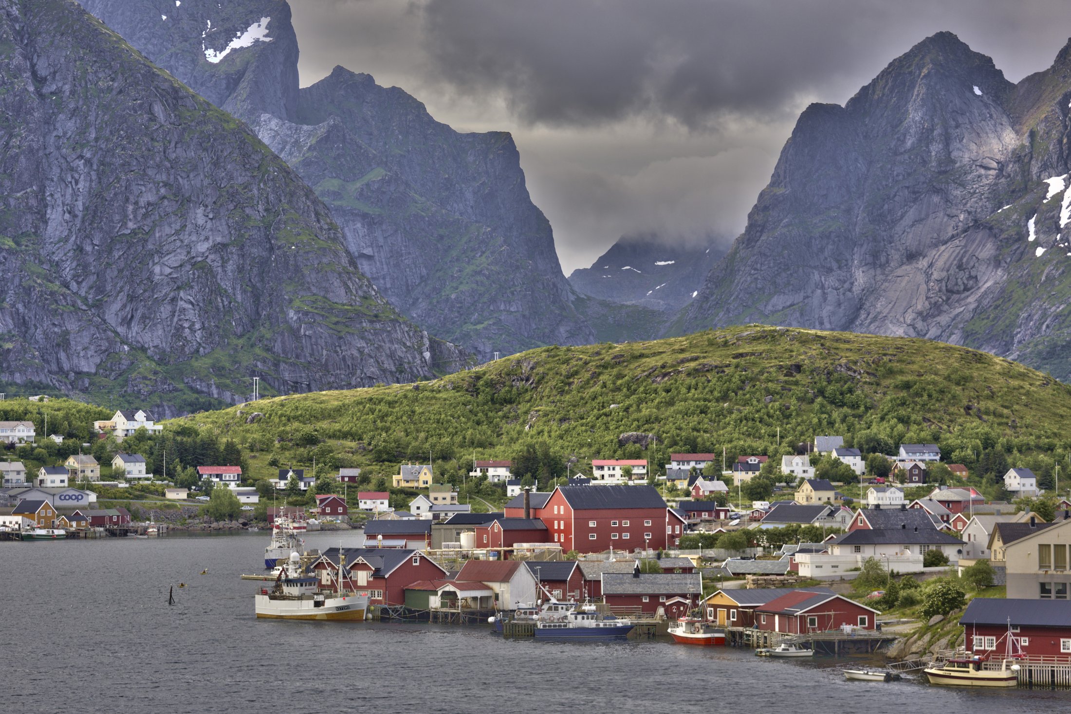 Reineveien, Reine, Norway.